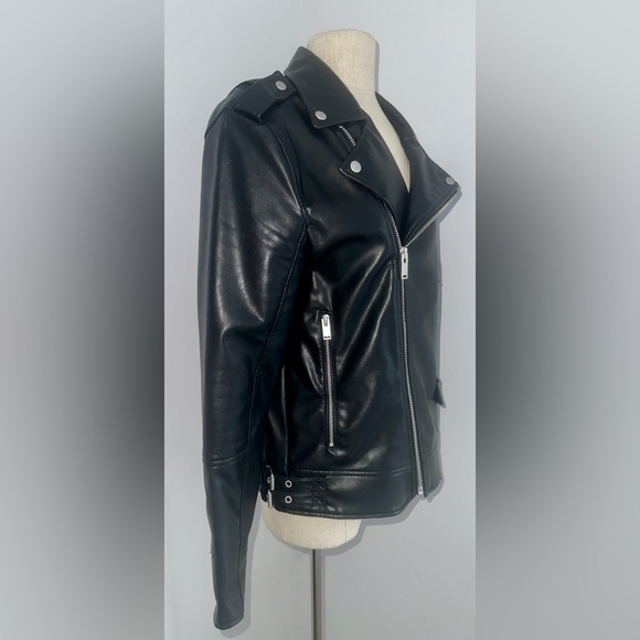 Zara: Black Faux Leather Jacket - Picture 2 of 6